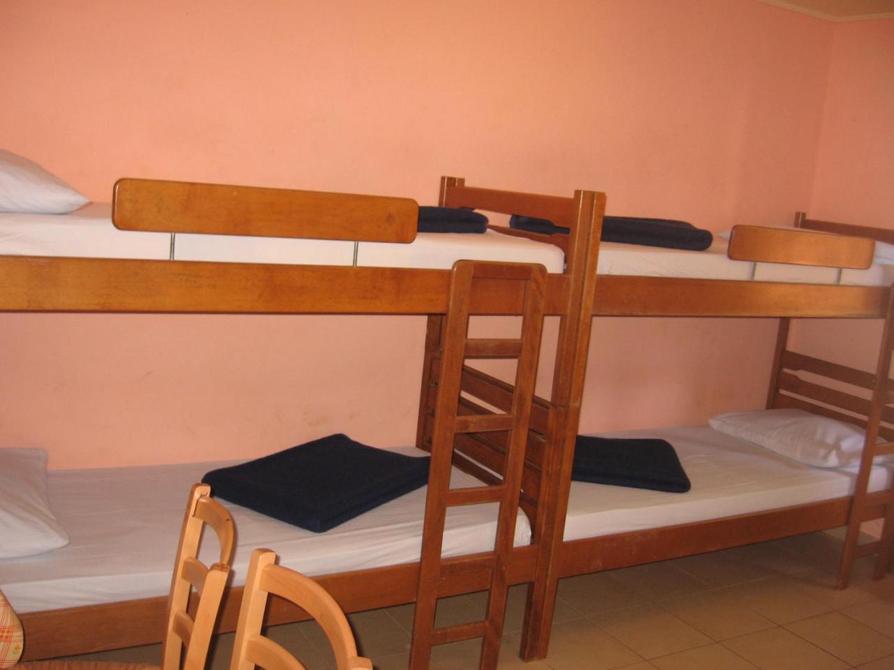 Hi Hostel Пула Экстерьер фото