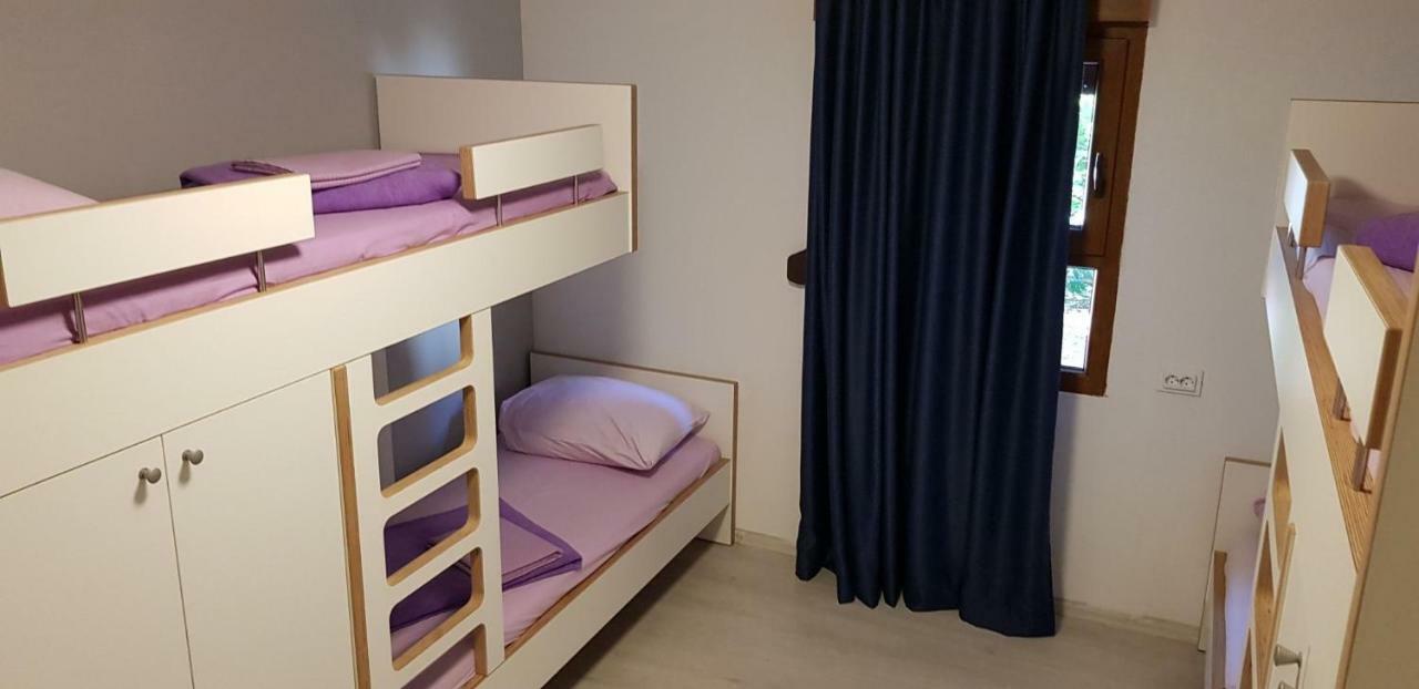 Hi Hostel Пула Экстерьер фото