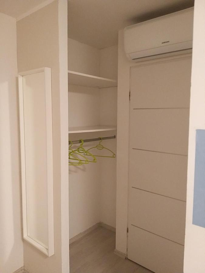 Hi Hostel Пула Экстерьер фото